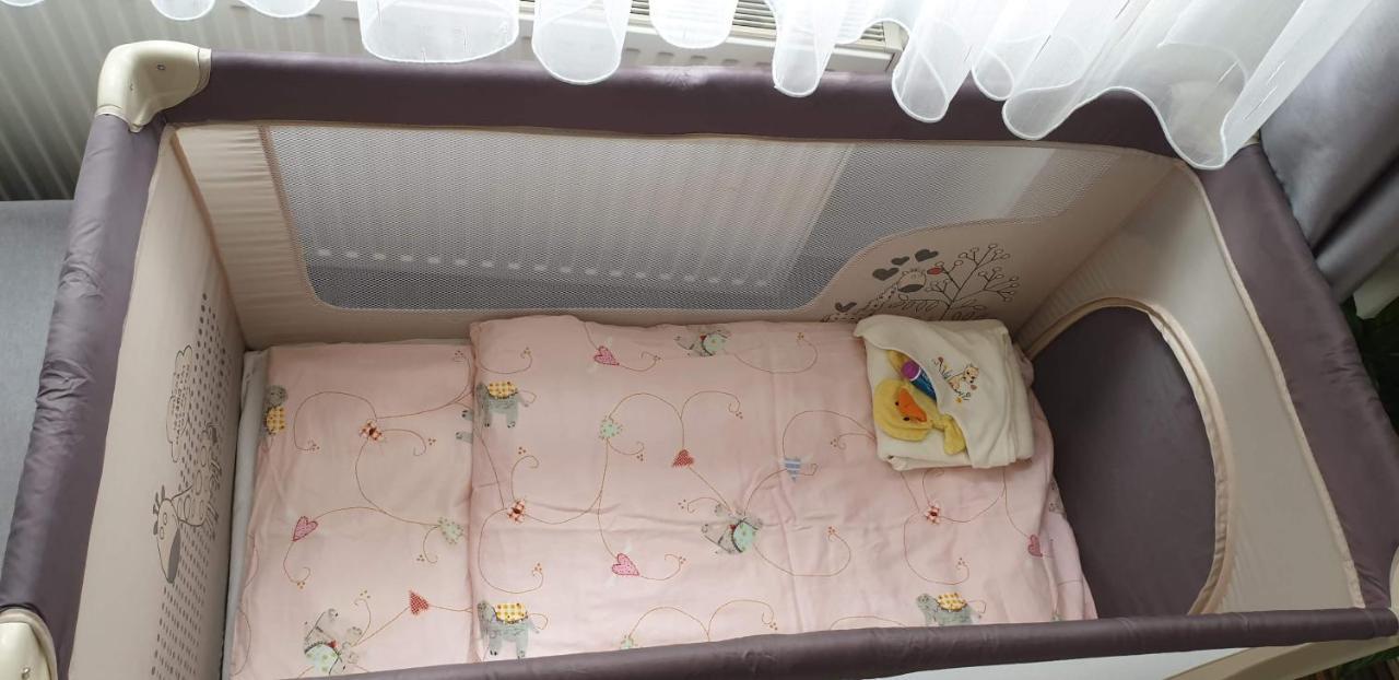 Laura'S Apartment Карлови Вари Екстериор снимка